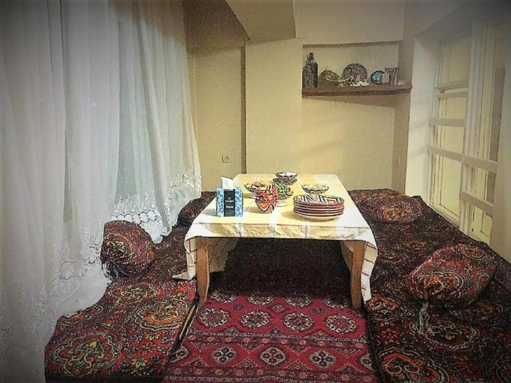 Spacious And Cozy Tashkent Exterior foto